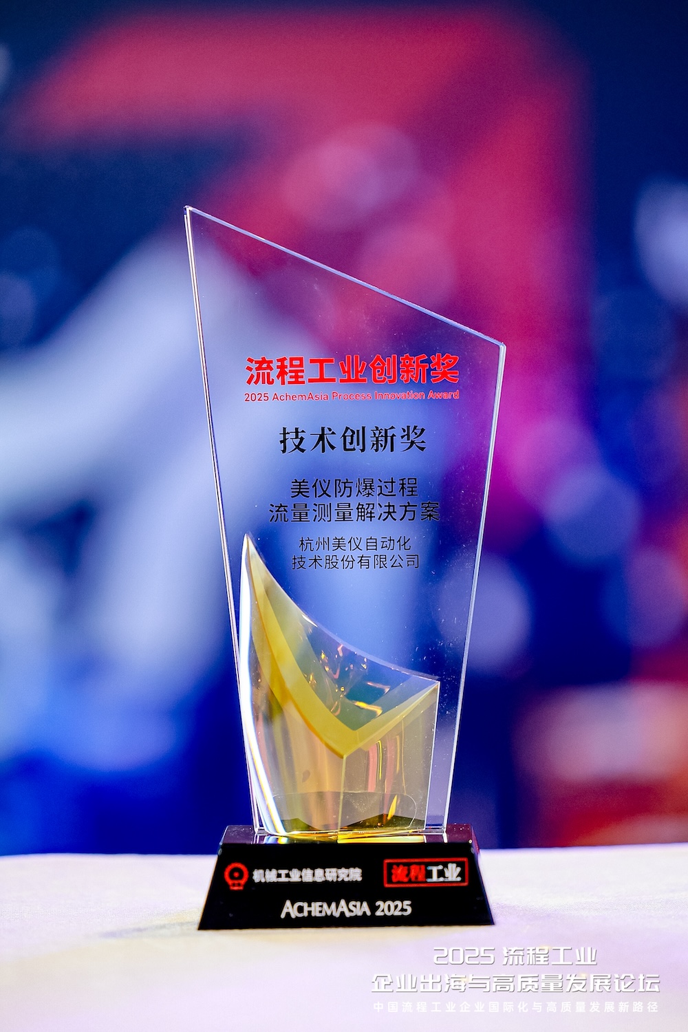 3_4438691.jpeg 3_4438691.jpeg